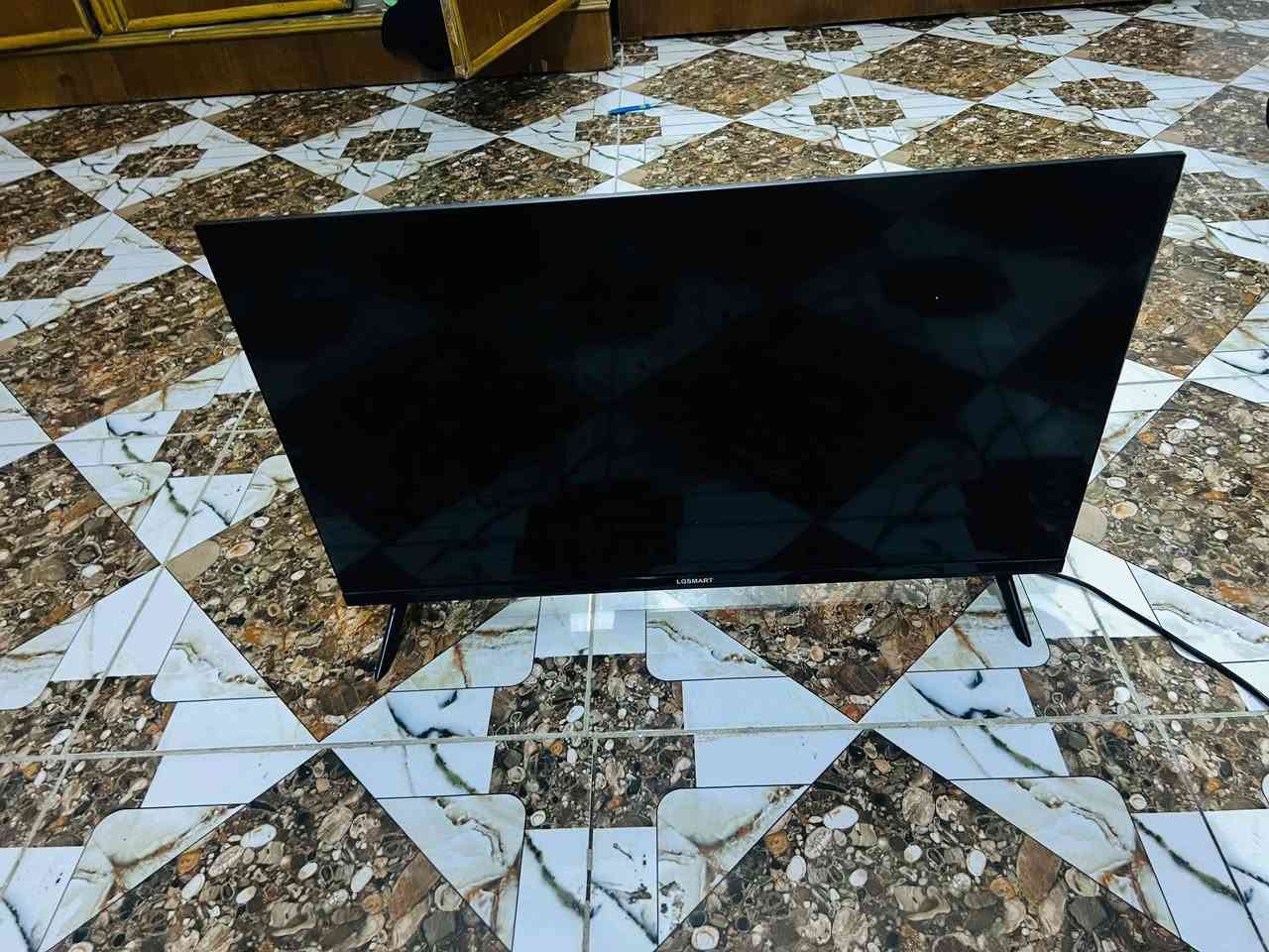 بلازمه جديده كلش ونظيف 120حجم 32  غير متواجد علئ فيس اتصل ***********
