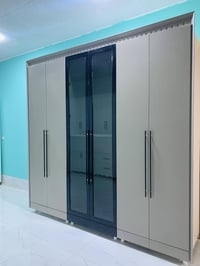 بوفيه • ٢٧٥×٢٨٠ • بابين زجاج