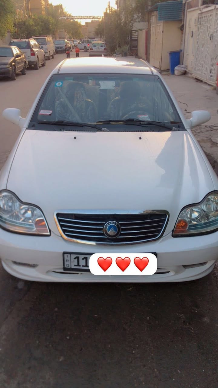 موديل : 2013 كصة جديدة
كير ومحرك:  كورلا 1600 مكفول من كل شي 
رقمها  دولي بغداد  بأسمي
شاشة وكامرة 
كل شي بيها شغال ومكفولة من ضربة والصبغ على وضع الشركة سبير منازل هوه وجك 
والسيارة متروكة بالباب 
سعرها 61$ وبيها مجال بسيط
***********
