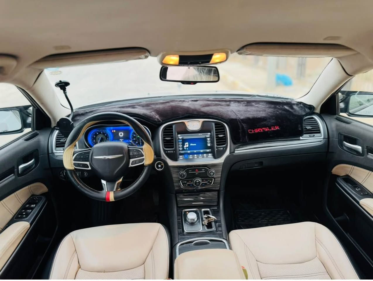 اوباما موديل 2019 كندي  مصفات تورينك شاشه جبير كشن جلد كشن كهربا  كاميره حساس  بجم عريض  دبل لحيه ويل S    شغال  كير محرك بشرط لا مفتوح لا صوت لا صرف لا بخار  ماشي 90 الف  سنويه  جديد لحد 2029 رقم دولي  هزه جديد  بسمنا  سياره بي 6 قطعه صبخ   سعره 167 بي مجال قليل 
***********
*********** كركوك, العراق
