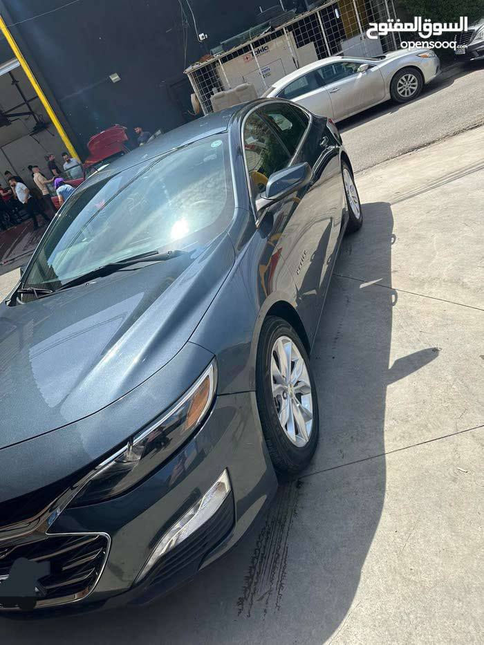 السلام عليكم ماليبو LT 2020 لون نفطي بغداد 
سياره جاهزه من كل النواحي تدفئه تبريد تدفئه كشنات كشن كهربائي  بأسمي رقم اربيل الانكليزي سنويه ماساقطه تحويل او وكاله كير ومكينه خيرر من الله حادث جدا بسيط فقط شباك الدعاميه موضح بالصورة سياره لاتبديل ولا قطره صبغ فقط اماكن بارد سياره بلاديه كهربائيات راديترات كله ع وضع شركه سعر ١٢٥ وبيها مجال / المكان بغداد الحرية 

*********** اتصال او واتساب
