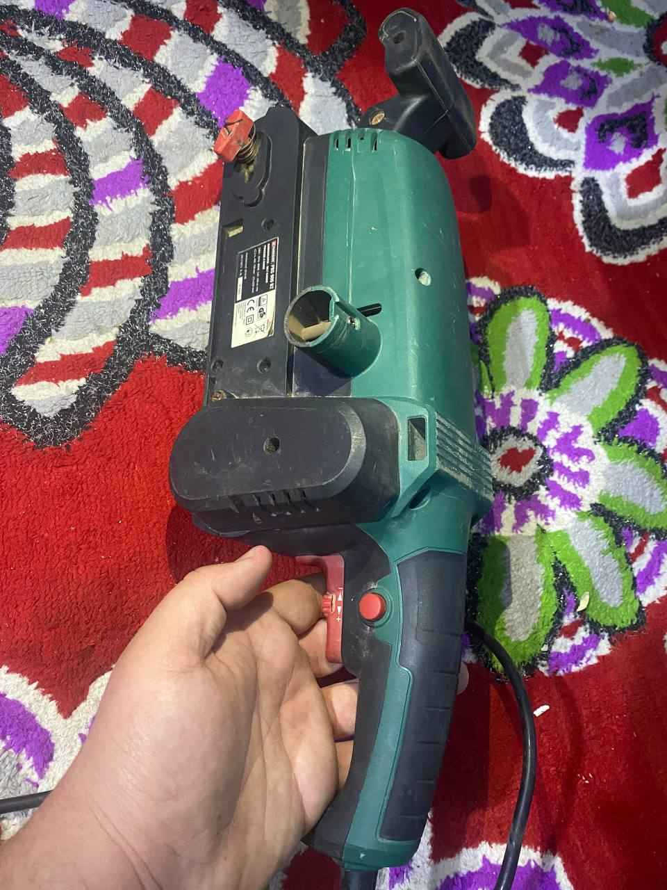 مكينة تنعيم( مستعمله قليل جداً)
تشتغل على الحديد و الخشب و الجدران
نضيفه وقوية مناسبة للورشة أو البيت
للستفسار ***********
متواجد خاص السعر 30ألف بيهة مجال،،، دهل اوران, واسط
