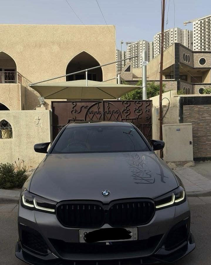 BMW 530i 2023

سەیارەکە تەنها 42km روشتووە سەیارەکە کلینە هیچ هیچی نییە کامل PPF مەت کراوە گێرو مەکینەی مەزبووتە بە شەرتی فەحس 

نرخ : لە کومێنت ژمارە یەک بنوسە راستەوخو بوت دێت

***********
بو بینینی بابەتی زیاتر فولومان بکەن ✅
#unitedautomotors #bmw530i #erbilcars
