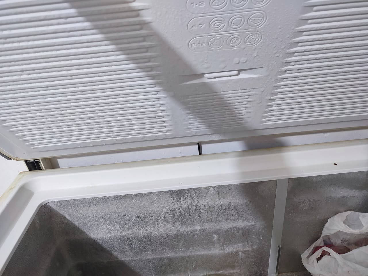 مجمده تبريدها كلش زين طولهه 90 وعرضها 120
سعر 200


**إذا كنت صاحب هذا الإعلان وتريد حذفه لأي سبب، رجاءا أرسل رسالة إلى الدعم الفني**