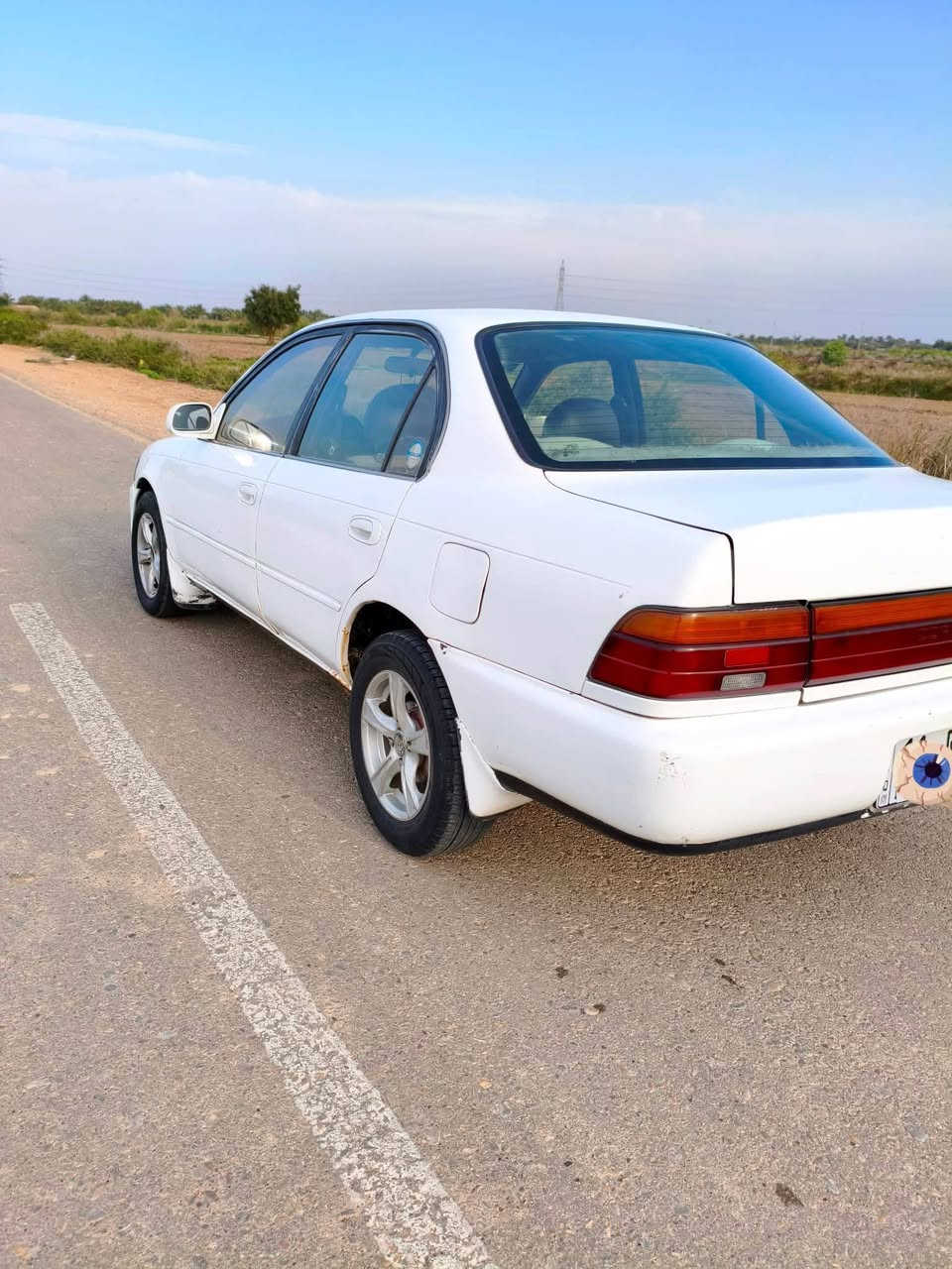 سلام عليكم للبيع كورلا موديل 93 رقم بغداد انكليزي بسمي 👍  كير مكينه خير من الله مكينه 1800 تبريد شغال❄️ صدر جديد مشط استيرن جدين باتري جديد سياره خير من الله مال جناي غرفتهه خير من الله  دوشمه مسجل شغال كهربائيات السعر مال بيع. رجاء لموشراي ليتعبني السعر 48 مكاني واسط قضاء الحي ***********
