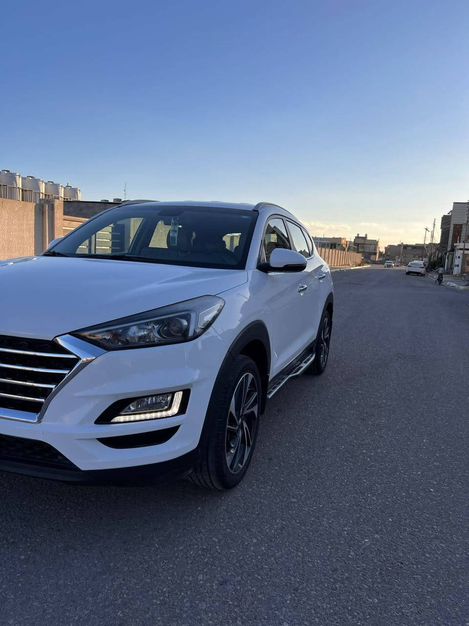 سلام عليكم
توسان 2021 خليجيه الشركه الدوليه 

 فول مواصفات من عدى البانوراما 

ماشيه 100km 

موجود فيديو موضح بلمنشور

رقم أربيل الدولي تحويل أو وكاله حاضر 

سونار موضح بلمنشور 

السعر 197$ وبيه مجال للشراي 

مكاني كربلاء حي الاطباء 

*********** كربلاء, العراق
