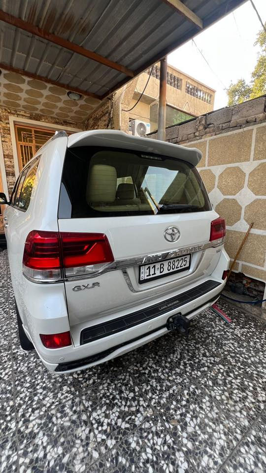 السلام عليكم
لاندكروزر 2017 فطيم 6 سلندر ماشيه 124 الف مكفوله كفاله عامه من الصبغ والبارد كفاله عامه حتى الدعاميات السونار مرفق مع الصور سياره فول مواصفات فتحه 2 كشن كهرباء 8 ايرباك وهواي مواصفات السعر 485 مكاني بغداد رقمي ***********
