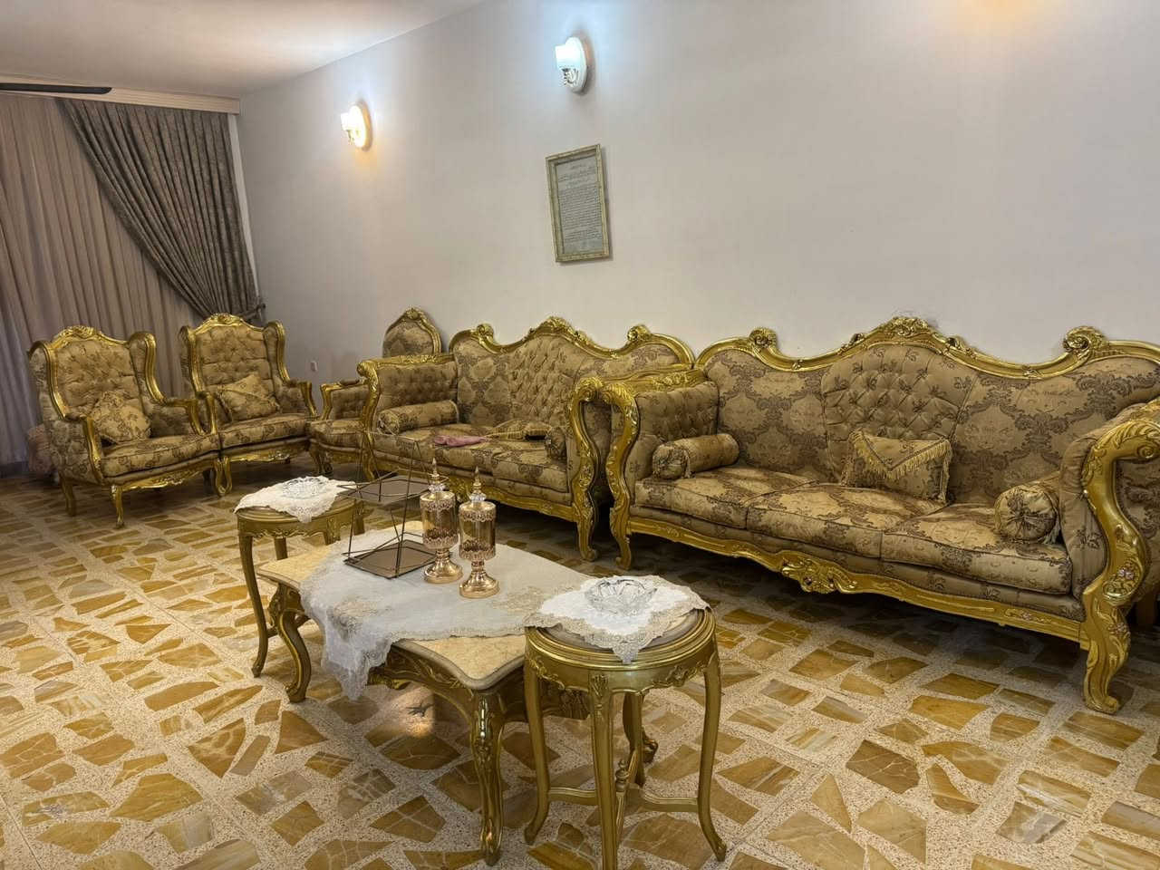 تخمين مصري مع فاترينات المكان النزلة جسر الغزالية


**إذا كنت صاحب هذا الإعلان وتريد حذفه لأي سبب، رجاءا أرسل رسالة إلى الدعم الفني**