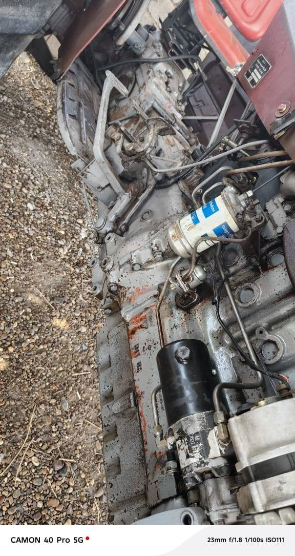 سلام عليكم مكينه ام ساعه للبيع موديل 82كير محرك اكسل كله جديد حجم 275 كهربائيات كله شغاله  اي ستفسار اتصل على الرقم ***********///////
