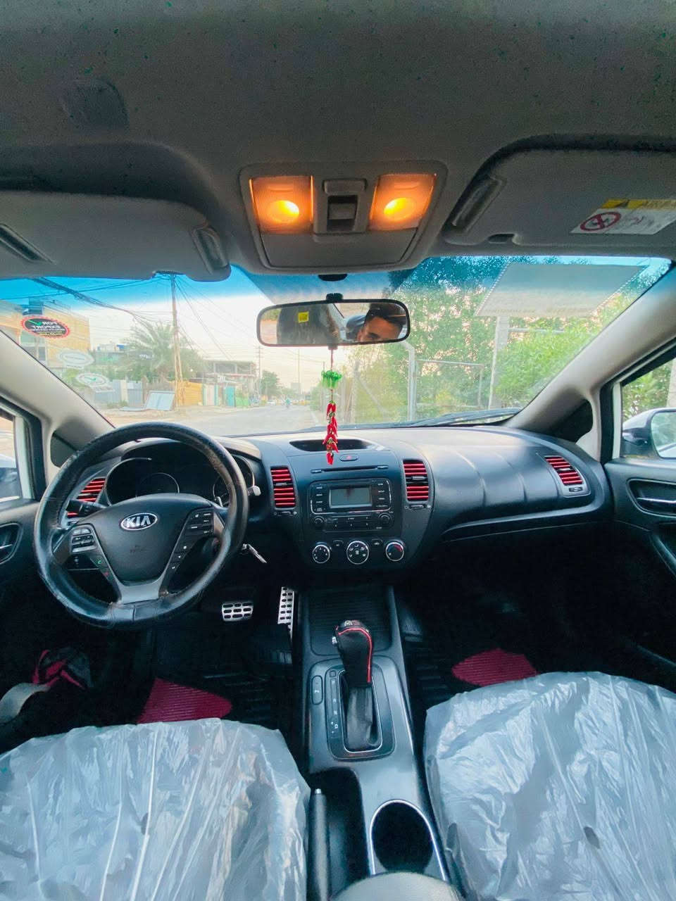 سلام عليكم 
سيراتوا موديل 2014 فول مواصفات مكفوله عدا بارد قليل بالباب السيارة جاهزة من كلشي مكانها نجف 
للتواصل ***********
سعرها 136
