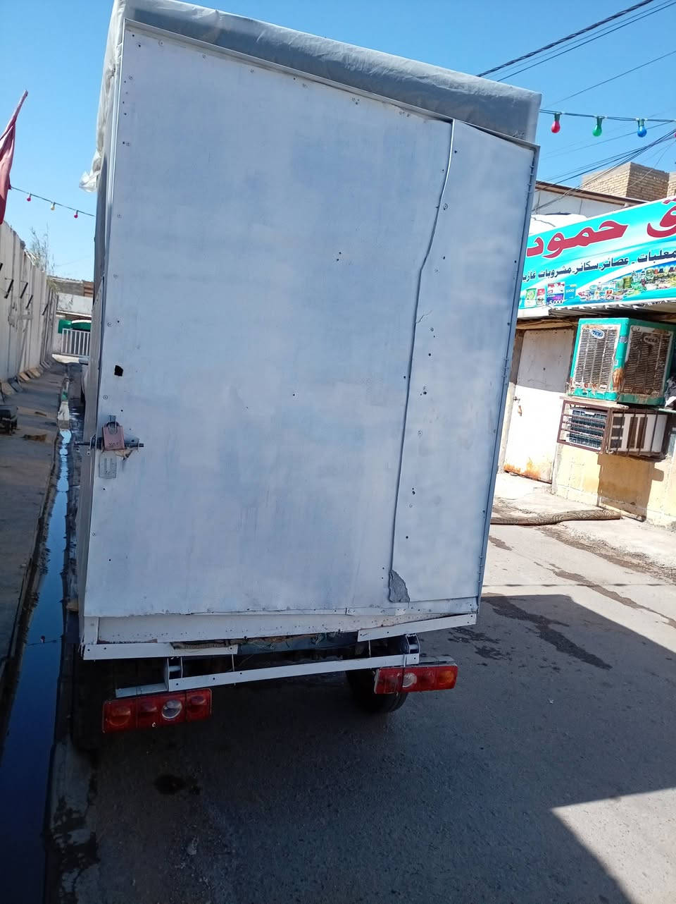 السلام عليكم للبيع ستوته ٢٠١٦بدون أوراق اتكفل بكلشي كهربائيات جديده شغاله نگره سلف مكينه نص عمر السعر ٦٠٠ وبيها مجال بسيط العنوان بغداد صدر القناة الرقم ***********
