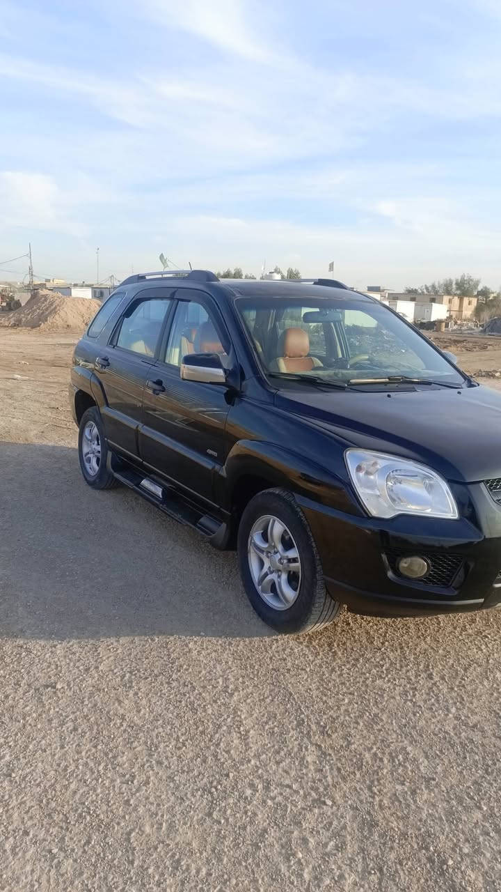 كياه سبورتج اللبيع2006محرك2700كير محرك مكفول بيها بس بنيد مصلح سعر ٨٠وبيها مجال***********اتصل
