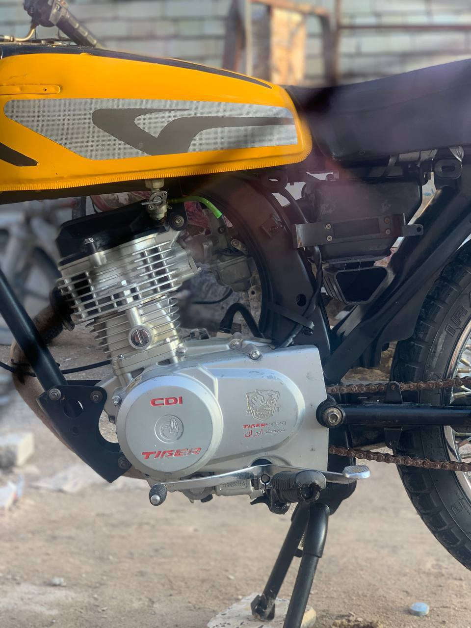 سلام عليكم
دراجه للبيع اربعه كير سكنر  
اكثر غراضه نضيفه سعر 350 
هذه رقمي *********** تعال خاص وتدلل مكاني نجف حي النداء
