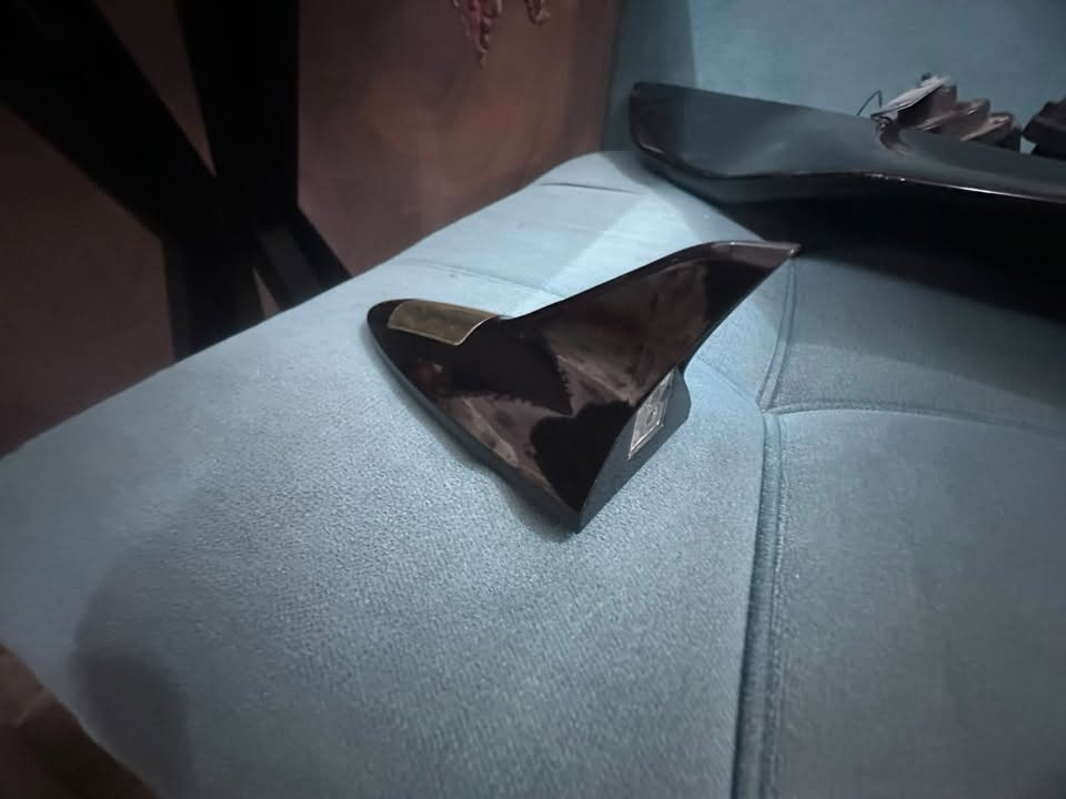 السلام عليكم /عندي غراض كورلا للبيع من موديل 2020 لحد 2025 يرهم صيني وامريكي
جنح جنطة /٢٥
كصة بونيد للشكل الخليجي 25 
قبضة يدات اسود /10 
فرشة دشبول شامو /7 
فرشة دشبول مال 2014 لحد 2019 /7
اريل سقف /3
هورن طاط /15 
سكوب مثلثات بيهن واحد نقص /10 
نشرة داخليه /5
مكاني كركوك ***********
