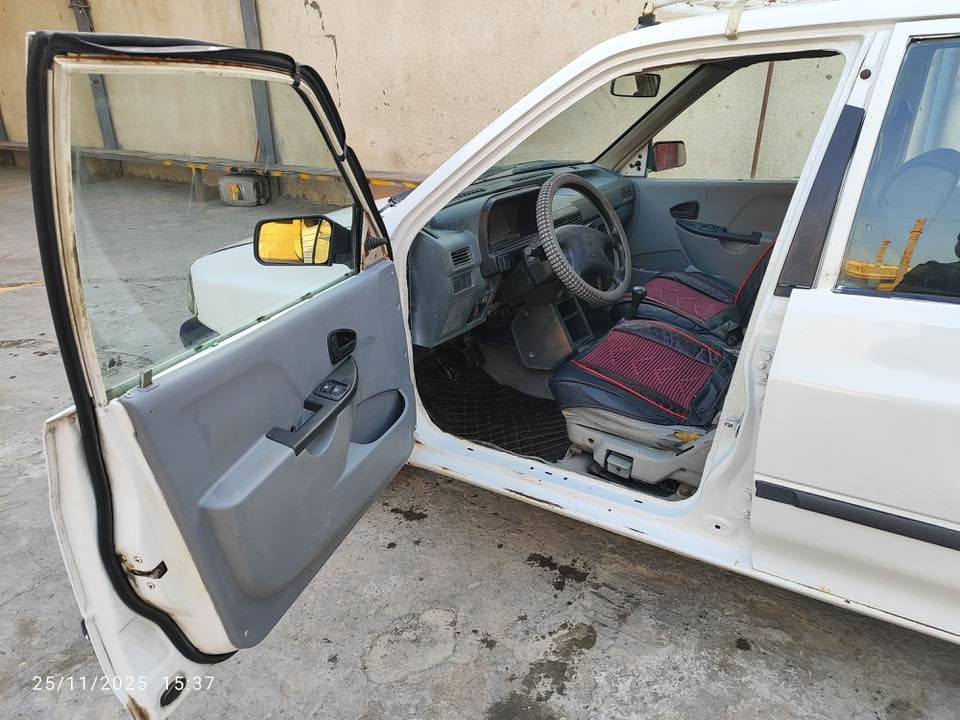 للبيع
سايبه مديل 2010 سياره حلوه شوف العين كشرها نضيف سياره شغاله السنويه منتهيه من 2020 رقم بصره راعيها بلبصره ويريد تحويل السعر 18 بيها مجال بسيط الموقع البصرة كرمة علي ابو صخير . 0782 699 2875
