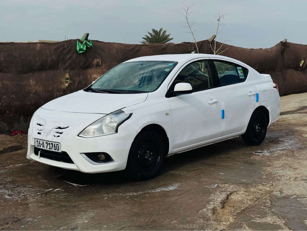 بيسان صني هندي 2018 
مكينه وكير جدد عل فحص 

تبريد ثلج 

دواخل دوشمه ارضيه وكشنات وتنته كامله 

زوج تايرات جدد البارحه شديتهن 

عبوه فيت بم جديده 

رقم قادسيه دولي شرط التحويل 

السياره مكفوله من الصبغ ولتبديل ولفتح 
بيه حالوب وبارد فقط 

نجف عباسيه  ب85 ورقه 

للاستفسار الاتصال *********** النجف, العراق
