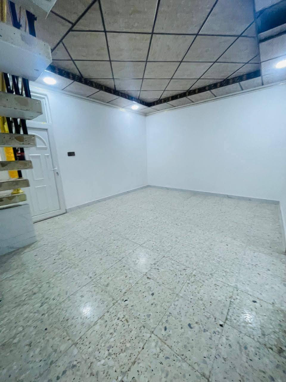 بيت للبيع مساحه 125 متر طابو صرف
حي ميسان قطاع 31 شارع 10 قرب بريد

غرفه وصاله ومطبخ واستقبال 

وصحيات داخليه وخارجيه ومكشوفات

السعر 140 مليون 

( بيع او مراوس 100متر حديث) 

استفسار اومراجعة مكتب الخالدي

عنوان المكتب حي ميسان شارع كيات قرب تقاطع بوريات 

او الاتصال على الرقم ***********

او الاتصال على الرقم ‏‪0781 539 0982‬‏

ادخل على الرابط التالي واطلع على عروض حي ميسان

https://www.facebook.com/groups/392370572858358/?ref=share_group_link
