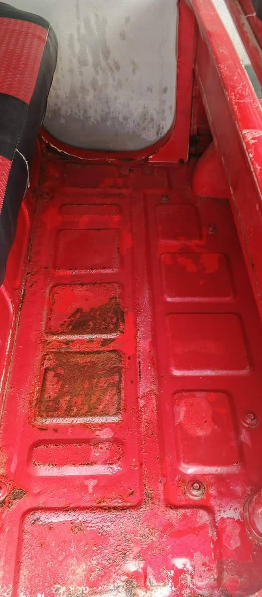 سلام عليكم تكتك ١٨رقم سنويه تكتك خير من الله مكينه 20 بيه احجز واستفسار *********** مكلف بل نشر سعر 4600 بيه مجال  حك جيتك
 واسط العزيزيه مكاني
