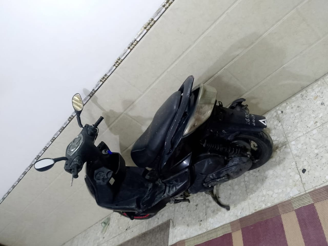 دراجه سكنس فحل ابلاديه كلها مختمه ختم واحد مكينتها ناعمه حيل سلف ابلاديه نكره سلف هندر كهربائيات كلها شغاله اوراقها كامله السعر 550 العنوان الشعب التلفون ***********
