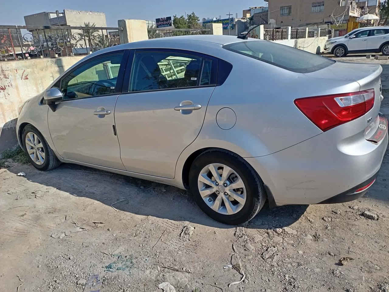 بسم الله //كيا ريو موديل 2014وارد امريكي ضرر دعاميه فقط سياره بدون ايرباك ليبل واحد ماشيه 100الف سياره جديده جدا سونار موجود السعر 95$$هاتف ***********
