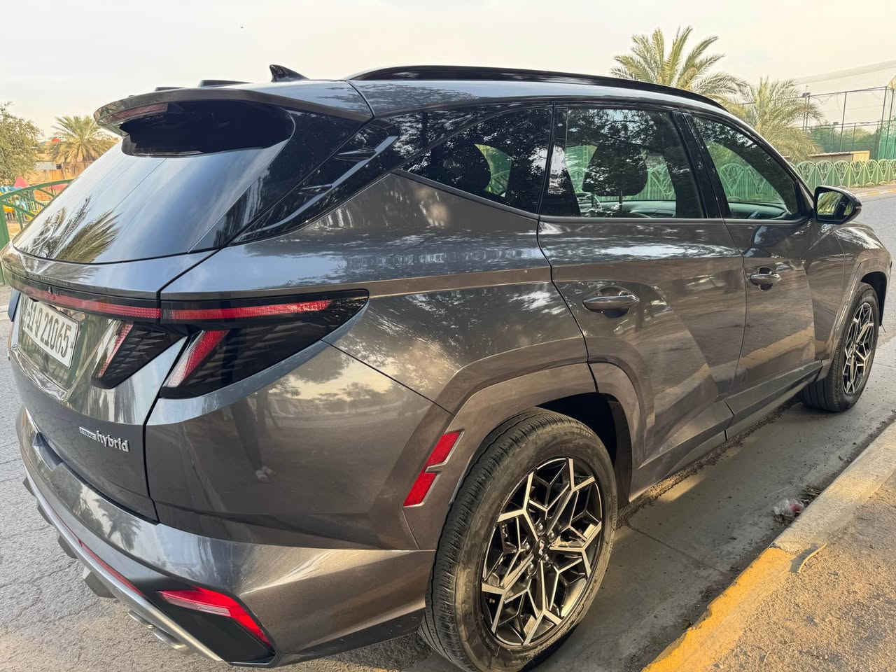 HYUNDAI TUCSON HYBRID 2024 N LINE
هيونداي توسان هايبرد 2024 ان لاين
  
محرك 1600cc
الموديل2024
           
           ====== الاضافات👇👇

فتحه بانوراما 
شاشه كبيره نفكيشن
بصمه
رادار امامي
مانع تصادم
تحديد مسار
نقاط عمياء
كامره خلفيه
كراسي مختم ان لاين جلد مع شامو
كرسي كهرباء 
كراسي تدفئه
مثبت سرعه
تحكم ستيرن
نظام قياده ذاتيه
تشغيل عن بعد سياره
شاحن وايرلس
هاند بريك كهربائي
دفع رباعي 4X4
باب خلفي صندوك كهرباء
اضويه اماميه زنون LED
كشافات ضبابي LED
اضويه خلفيه LED
نظام GPS خرائط
3 انظمة قياده NORMAL/ECO/SPORT
بلوتوث 
مدخل USB + AUX

للتواصل /   *********** بغداد, العراق
