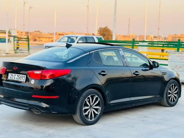 السلام عليكم 
-كيا أوبتما للبيع .فول واحد على واحد
-موديل 2015
-وارد امريكي محركgdi 2400
-رقم سليمانيه الجديد بأسمي تحويل ثاني يوم او وكاله
-ماشيه  240 الف قابل للزياده
-كروز سرعه
-دبل گزوز
-شاشة تاب
-كامره خلفيه
-حساس خلفي
-نضام abs مانع انزلاق
-تحكم بل مري أشاير مري
-نظام ايكو اقتصادي
-تحكمات ستيرن
-حادث السياره ابيع قطع صبغ بدون دواخل مرفق بلسونار
-سعر السياره  112  ورقه بيهه مجال
-للاستفسار مراسله خاص *********** بغداد, العراق
