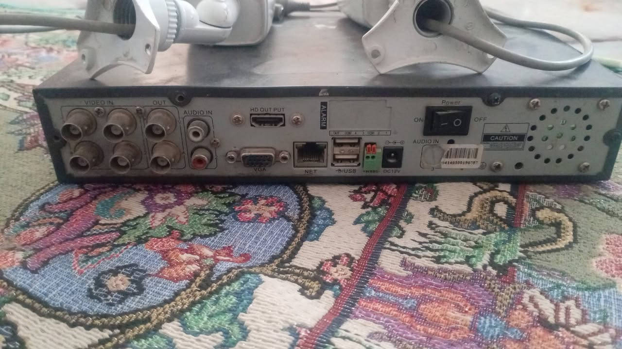 سلام عليكم كامرات عدد2 و دي في ار نقص هارد سعر 20 الف قفل توصيل لكل محافضات العراق
