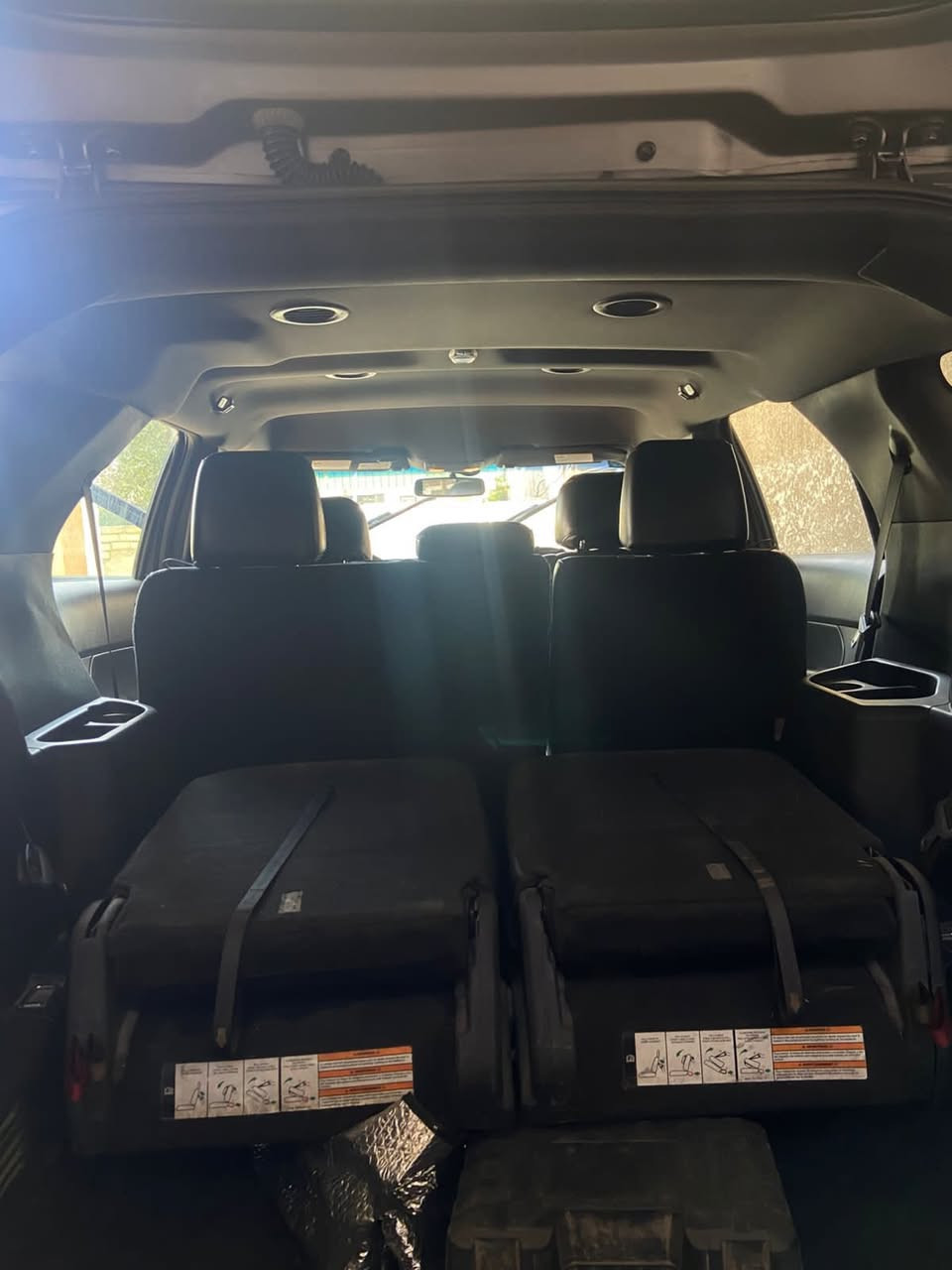 السلام عليكم
سعر .. 145..ورقه بيها مجال 
Ford Explorer 2012
فورد اكسبلورر 2012 نظيفه جدا 
رقم (بغداد)ب اسمي 
رقم و سنويه 
مكينه 6 سلندر 3.5
اللون مميز

مواصفات فول بدون فتحه.....
رمز سري بالباب 
بصمه ابواب وتشغيل
لايتات عدسه بلادية
كاميرا خلفية
شاشه كبيره بلادي
نظام الأوامر الصوتيه 
شاشتين عدادات بلادي
تحكم ستيرن كامل
مثبت سرعة
مراي هيتر
أشاير مري
كشنات اماميه كهرباء
كشنات جلد
7 راكب
تبريد ثلج 3 قطع 
صبغ..فقد جاملغ وبنيد  
بدون ايرباك ( ايرباك سليم )

مكان السيارة بغداد حي الجهاد 

تواصل رقم هاتف 
***********
