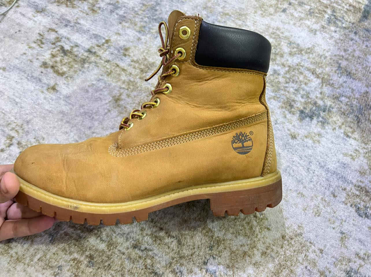 تمبرلاند للبيع قياس 44 اصلي 100%
تواصل ***********
