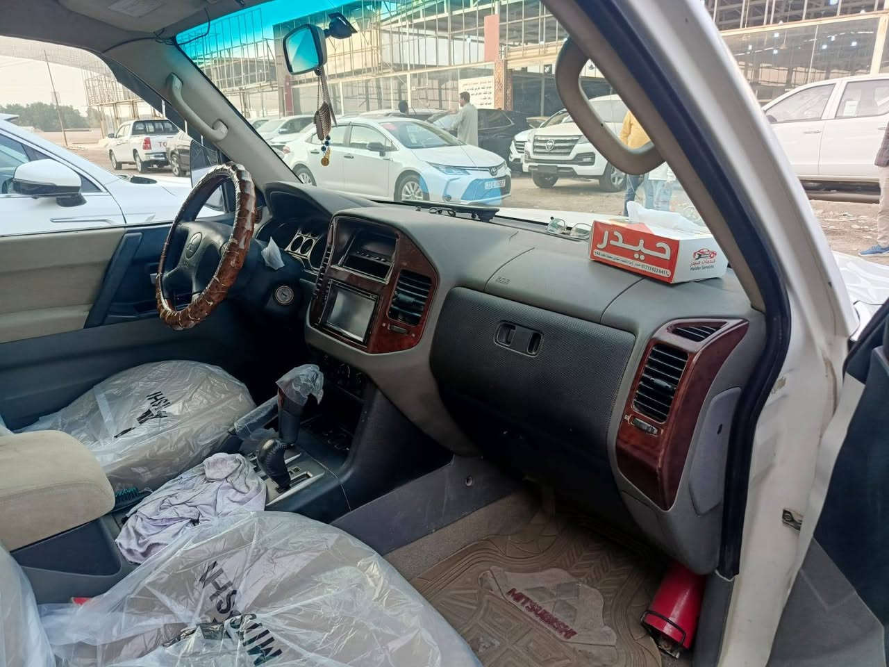 باجيرو موديل 2007 خليجي
كفااااااااالة عامة على وضع الشركه
محرك 3800 مكفول
فور ويل
نظام تبديل الدفع من فور ويل الى دفع خلفي
كله شغال و على وضع الشركة
تبريد 3 قطع
داخل لونين بيجي
كشن مخمل
رقم بغداد تحويل مباشر
مكاني كوت مركز المدينة
السعر 110
***********
