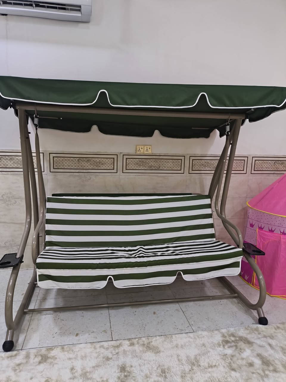 ميز طعام كوارتز مرمر  سعره 250 
ميز بلازمه تركي الثقيل يتكبر ويتصغر سعره 150
مرجوحه ممستخدمه نهائياً  175 
مكانهن بابل الحصوه


**إذا كنت صاحب هذا الإعلان وتريد حذفه لأي سبب، رجاءا أرسل رسالة إلى الدعم الفني**