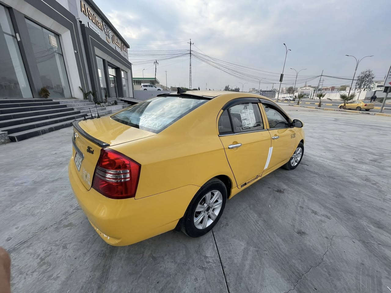 السلام عليكم سياره ليفان ٦٢٠ للبيع بدون ضرار صبغ جماليه فقط محرك كورله المرغوب غرمات صفر هيه صفر 0️⃣ 
سياره جاهزه بس. تطلع عل شارع شرط. التحويل سنويه مشروع وطني 
السعر 37بيه مجال متواجد فيس. ونتصال وتساب انتصال ع ***********
 ***********;;
