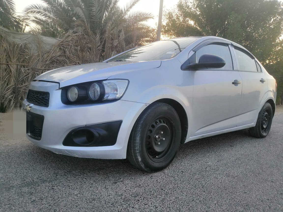 السلام عليكم سنه خير انشاء الله للبيع شوفر خليجي سنويه جديده اوتماتيك مشروع وطني السياره حلو جاهزه السعر 68 الشراي يتصل***********
