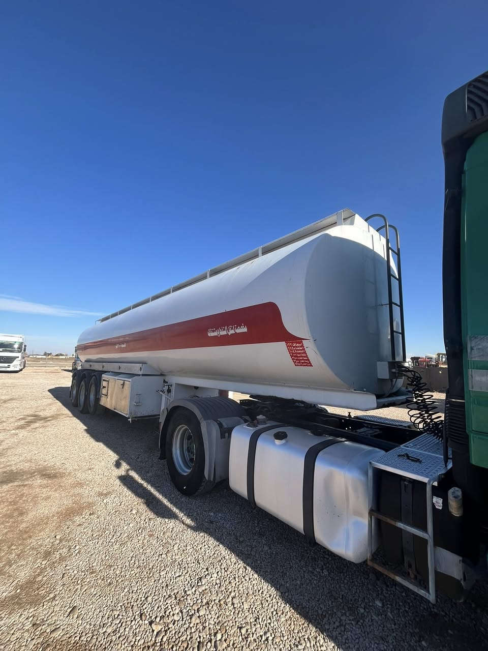 اكتروس ميكه رقم سليمانيه موديل 2009 الحجم 1844 
جاهزه على الشغل طوناج جيبي اس كله شغال متواجد في معرض بغداد الحديث العنوان الانبار الرمادي منطقه الشراع الخط السريع للتواصل ***********
***********
