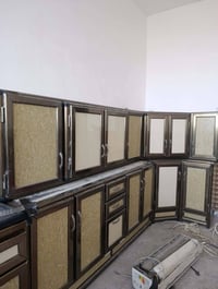 كاونتر تفصال نضيف جدا ابو غريب مقابل معمل حليب بلادي 07509271311بي وات...