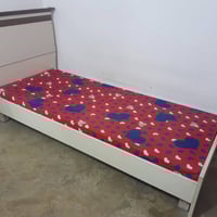 تخت نفر واحد