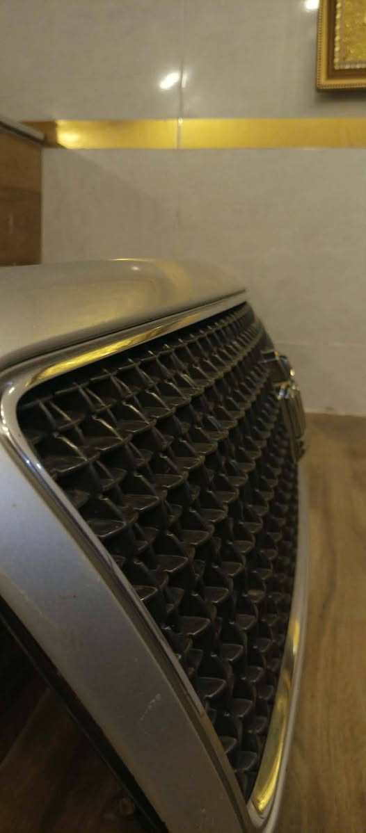 غراض ملكه للبيع
شباك وكبات عدد 3 اصلي زوج مري غلاف دشبول 
***********
