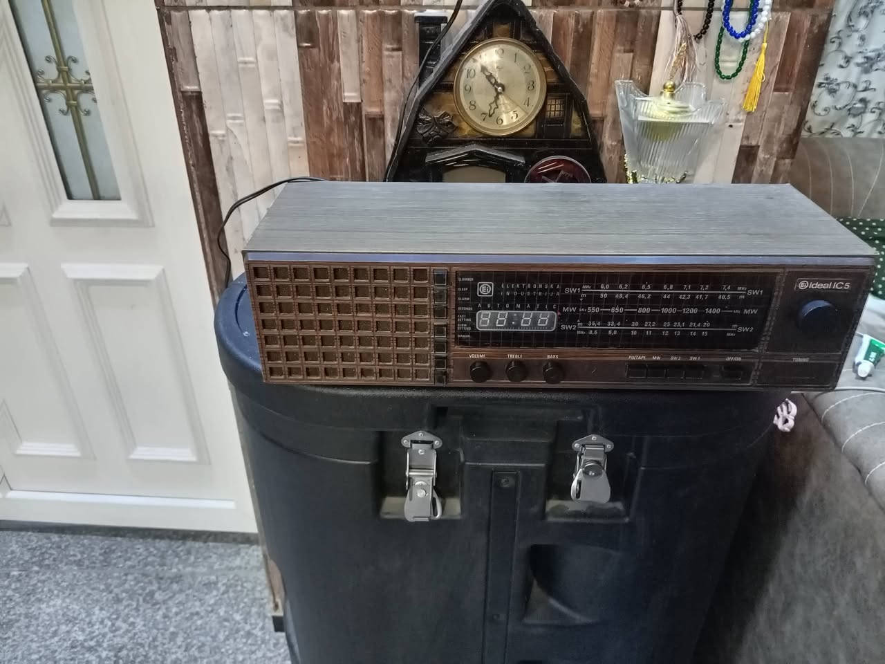 السلام عليكم للبيع راديو قديم السعر 75


**إذا كنت صاحب هذا الإعلان وتريد حذفه لأي سبب، رجاءا أرسل رسالة إلى الدعم الفني**