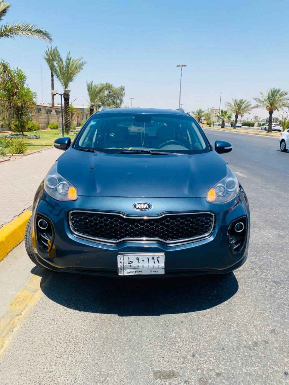 السلام عليكم 
سبورتج  موديل 17 بي قطعتين صبغ سونار موجود بل 
فول مواصفات من عد فتحه سياره 
كير محرك تبريد مكينه كفاله عامه 
تخم تاير شواصي مكفولات بلادي 
دوخل نظيفه سياره حلو معنا الكمله بل عافيه ياخذها 
رقم بغداد مشروع وطني بسمي سنويا تحويل ثاني 
سعار سياره 165بي مجال شي بسيط 
العنوان بغداد حي ور يم نادي نفط
نتصل تدلل على رقم 
***********
