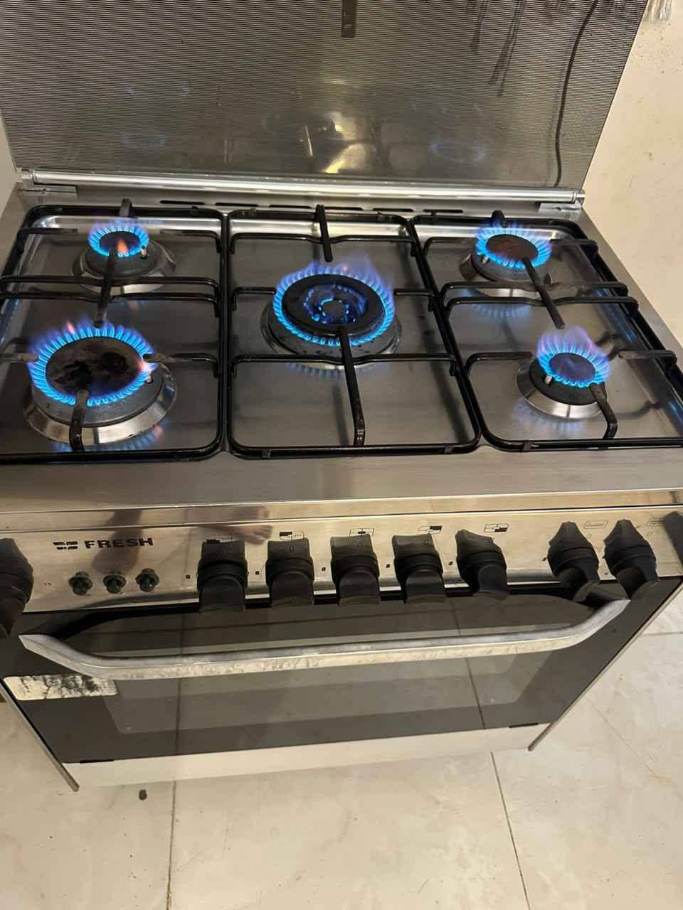 السلام عليكم طباخ مصري مستخدم نضيف شغال كامل حتى الكهرباء بغداد, العراق


**إذا كنت صاحب هذا الإعلان وتريد حذفه لأي سبب، رجاءا أرسل رسالة إلى الدعم الفني**