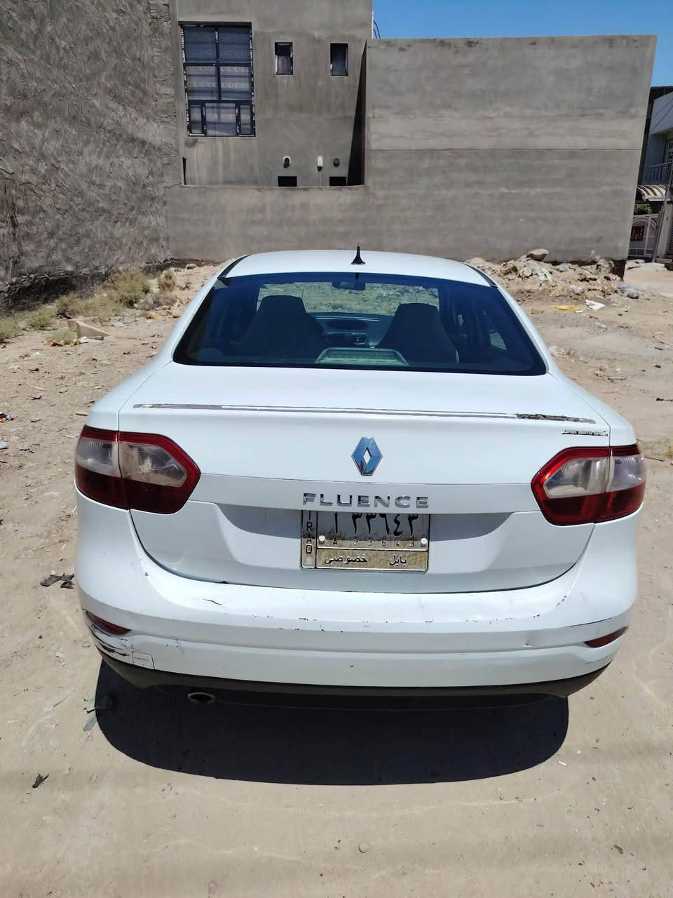 السلام عليكم للبيع رينو فلونس رقم بابل موديل ٢٠١٣ لون ابيض استلام شركه ماشيه ١٥٠ بيه جاملغ أيمن مبدل الأصلي موجود إثر شخوط السعر ٦٠ بيه مجال العنوان حله مركز تلفون *********** سنويه ٢٠٢٩ الرقم بيه واتساب جاهزه من مكينه وكيروتبريد

