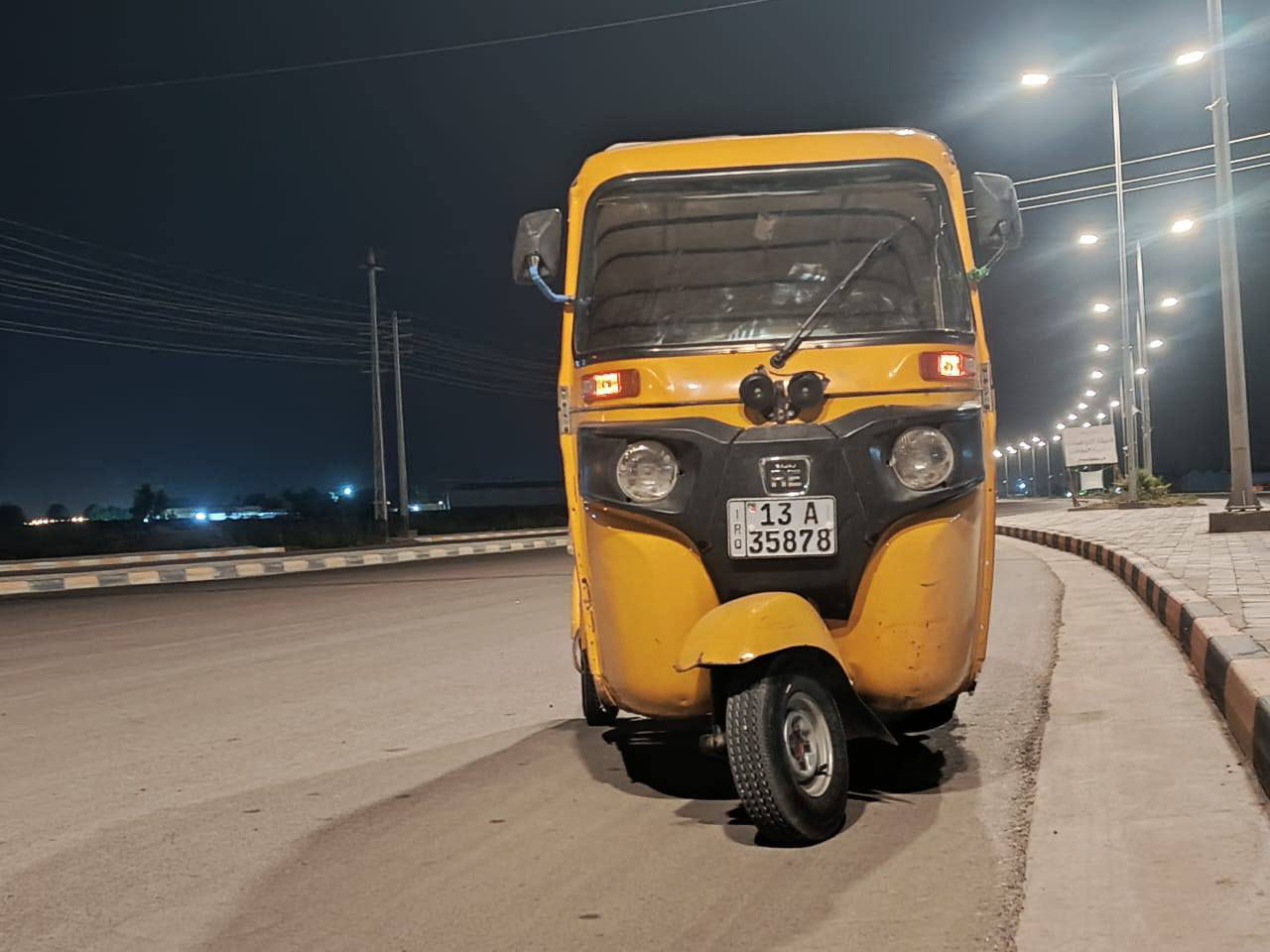 سلام عليكم تكتك للبيع20 رقم وسنويه 6 وبيه مجال ***********
