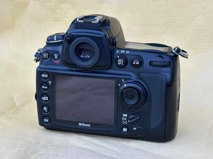 بدي نيكون D700 فول فريم
جنطة

شاحنة

رام

حزام كتف

الشتر ماعرفه

نضافة الكامره 90% 

السعر 550 الف وبيهه مجال بسيط 

متوفر توصيل لجميع محافظات


**إذا كنت صاحب هذا الإعلان وتريد حذفه لأي سبب، رجاءا أرسل رسالة إلى الدعم الفني**