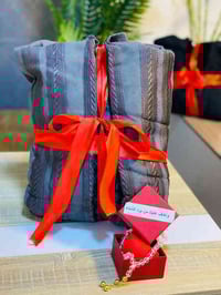 بوكس رأس السنة • فروة رجالي • مقاسات ٥٠-١٢٠