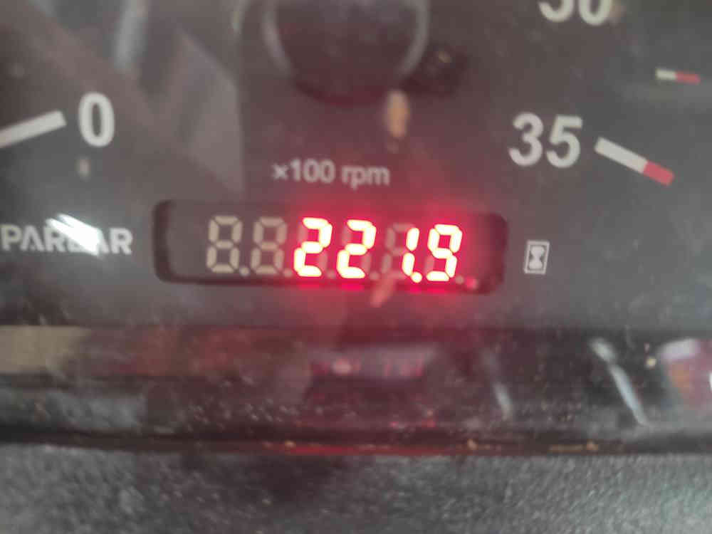 السلام عليكم تركتر ايراني للبيع موديل 2025 رقم سليمانية شرط التحويل گير محرك هودرليك اكسل پاور ستيرن شرط تركتر جديد مشتقل 221 ساعة عنوان كركوك قضاء الحويجة 
(( معرض 🌹 الربيع 🌲)) 
للاتصال *********** كركوك
