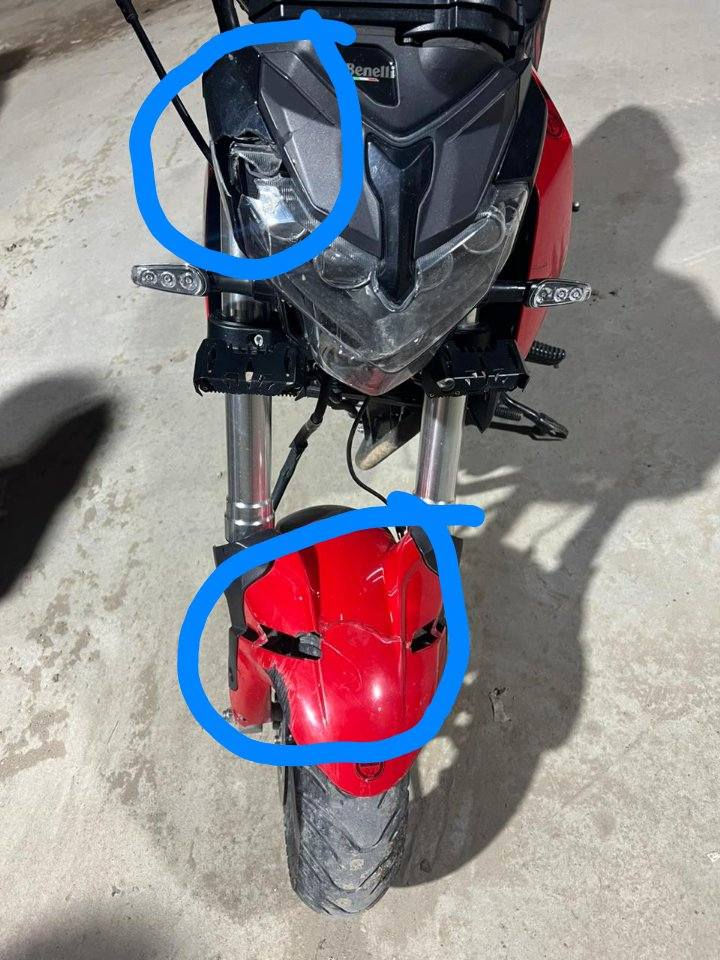 سلام عليكم شباب دراجة بنلي 135 للبيع رقم بغداد تحويل ثاني يوم 
ضررها موجود بصورة جامة مال لايت وجاملغ  مديل 22 نازلة بل 25 شعر السابع ماشية 21 الف هاذ رقمي ***********
