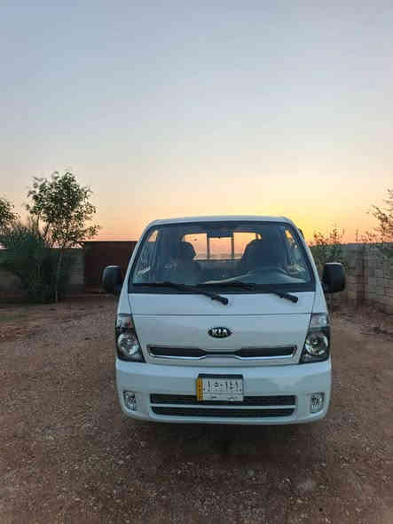 السلام عليكم 
كيا حمل 2018 رقم ديالى 
 تخم تاير 
صدر جديد محرك خير من الله 
مكان ديالى مندلي 
السعر 122 وبي مجال 
***********
***********
