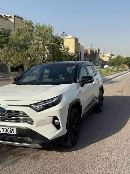 ‎السلام عليكم اخوتي راف فور ٢٠٢٣ هايبرد توكلر السياره فول عدا الفتحه وارد كندي حادها بنيد وجاملغ شويه منه ومصبوغات صور السونار منشور ماشيه ٧٠ الف كيلو السعر ٢١٥ ورقه وبيها مجال اتصل وتدلل ***********
