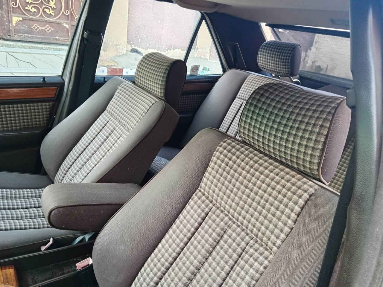 سلام عليكم مارسيدس دب موديل ١٩٩٢ رقم بغداد دولي بسمي مكينه ٣٠٠ بلاد وراد شرط لاتبخير لاتنقيص تبريد خير من الله تخم تاير جديد توني شاده صدر أمامي خلفي جديد داخل جديد سلايت طكتين برده كهرباء جام كهرباء مثبت سعره لايت سكن بكلايت كله ألماني برغي نقص مابيه مكفوله من الضربه والخياس قواعد الدبل الشواصي قطره خياس مابيه صبغ عام جماليه فقط مكانه ذي قار سعره ٨٨قفل  ***********
***********
