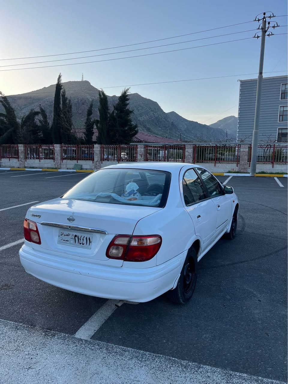 ***********
***********
نیسان سەنی. مۆدیل ٢٠٠٢. ئارم پلاستیک هەولێر بە شەرتی ئەولیات و مەفرەزە. رەقەم ئەسڵی. گێر مەکینەو توندو تۆڵی بە شەرت نمونیە. لە جوانی دوو پارجەی سبوخە. بئ ناو بئ ئرباگ  لەسەر ساخی پەمبە 
سعری ٦٠ گەلاو ماملە السليمانية, العراق
